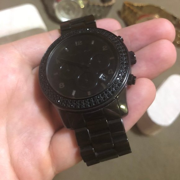 NEW MICHAEL KORS BLACK CERAMIC W/ ONYX CRYSTALS - Picture 2 of 4